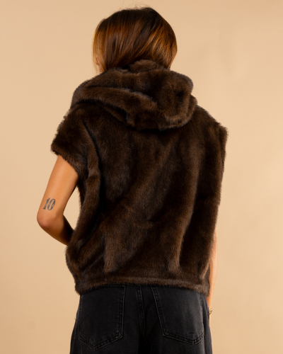 Veste sans manches fausse fourrure