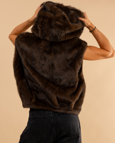 Veste sans manches fausse fourrure