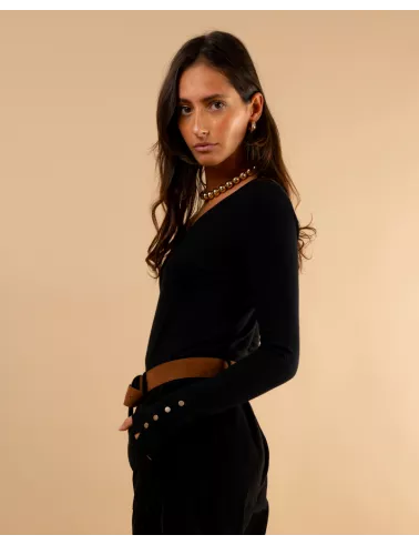 Pull col en v boutons