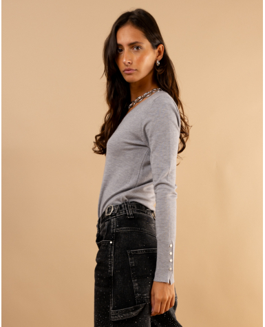 Pull col en v boutons