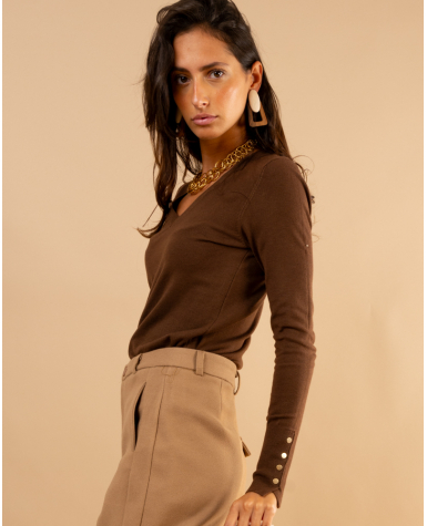Pull col en v boutons