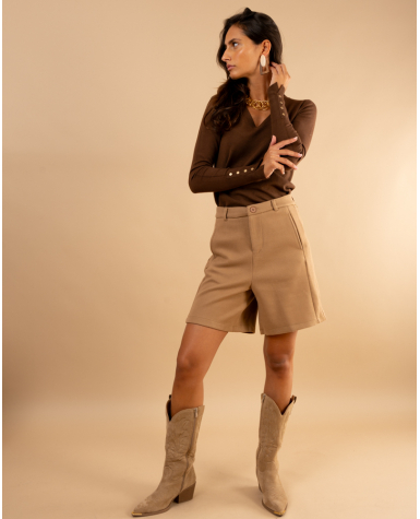 Pull col en v boutons