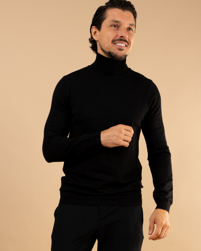 Pull col roulé