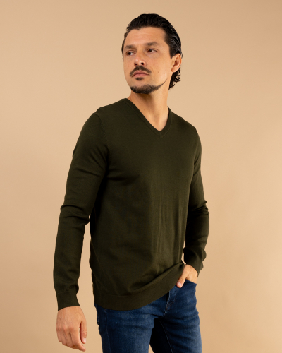 Pull col v 