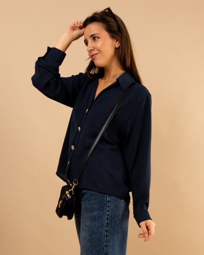 Chemise v boutons