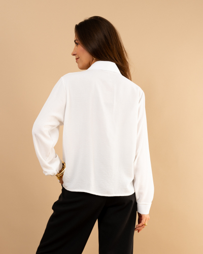 Chemise v boutons
