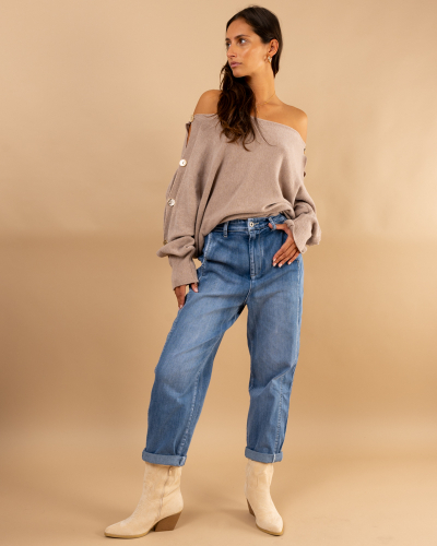 Slouchy