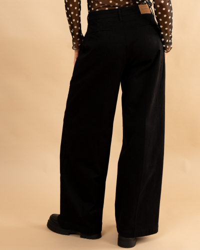 Chino large