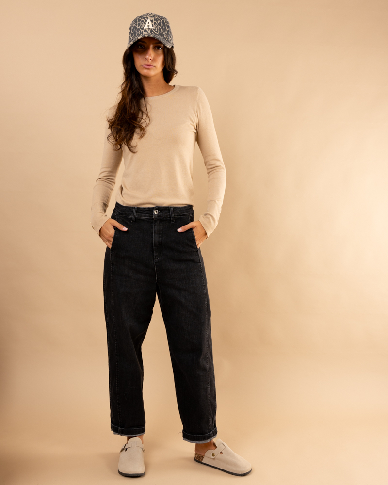 Slouchy