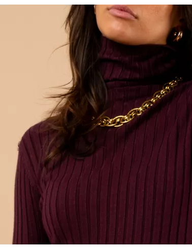 Pull strie col roulé