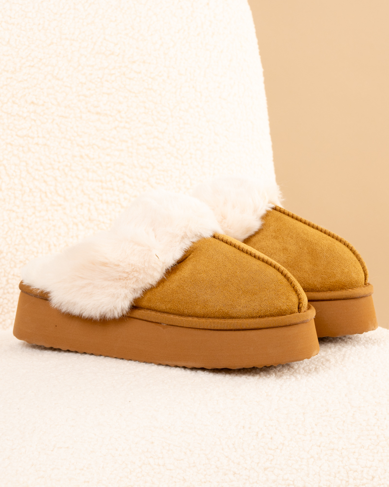 Chaussons fourrés plateforme