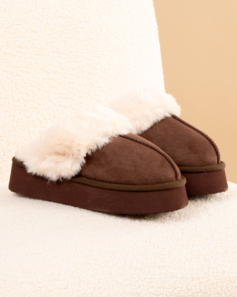 Chaussons fourrés plateforme