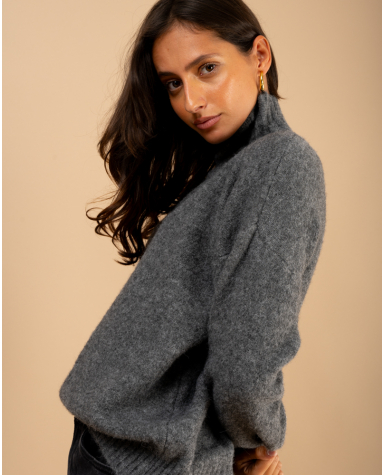 Pull laine col montant