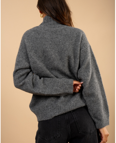 Pull laine col montant