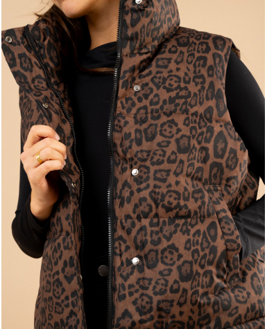 Doudoune léopard sans manches