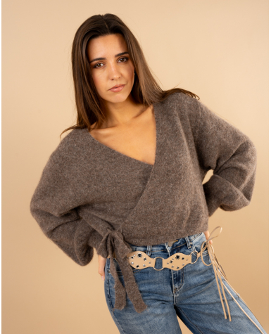 Pull cache cœur laine