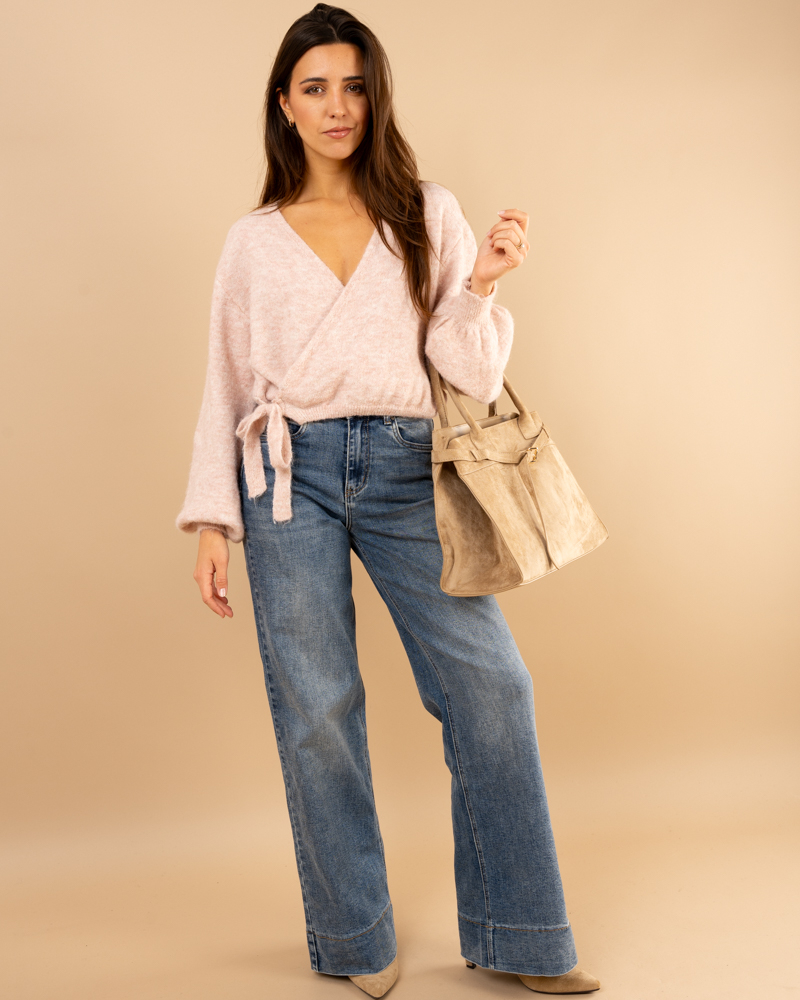 Pull cache cœur laine