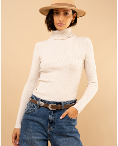 Pull côtelé col roulé