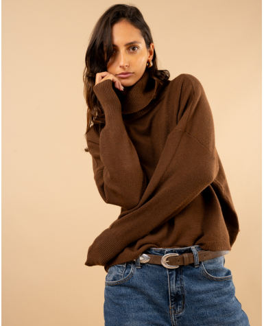 Pull court col roulé