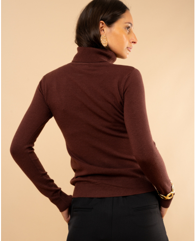 Pull col roulé