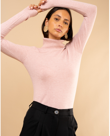 Pull col roulé