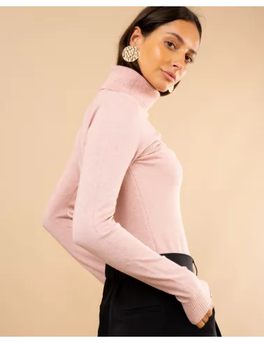 Pull col roulé