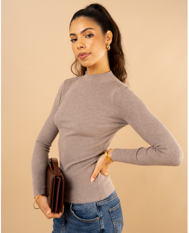 Pull côtelé col haut