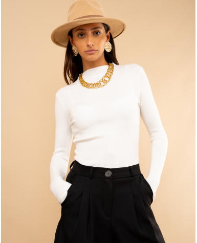 Pull côtelé col haut