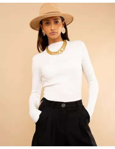 Pull côtelé col haut