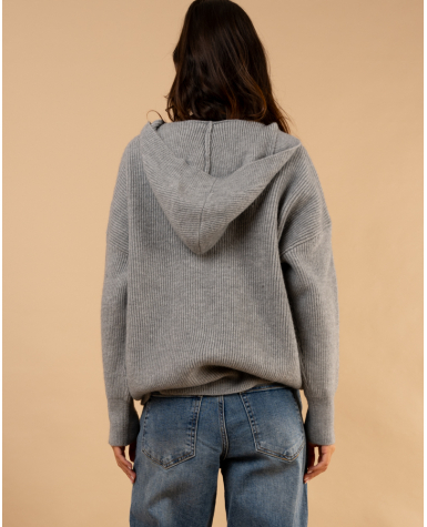 Pull capuche