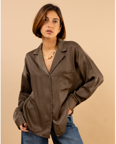 Chemise satinée