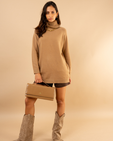 Pull large col roulé