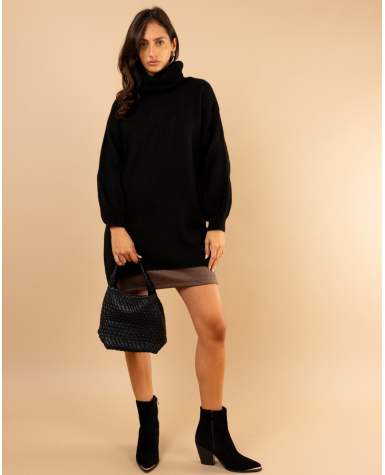 Pull long col roulé