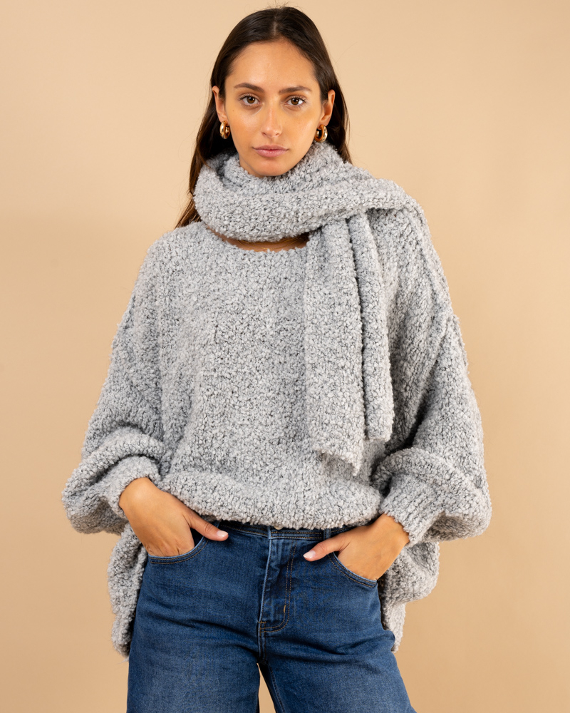 Pull bouclette laine écharpe