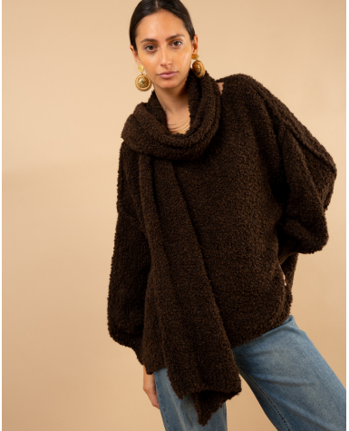 Pull bouclette laine écharpe