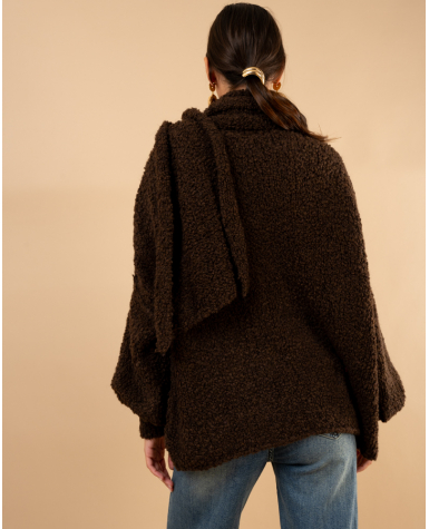 Pull bouclette laine écharpe