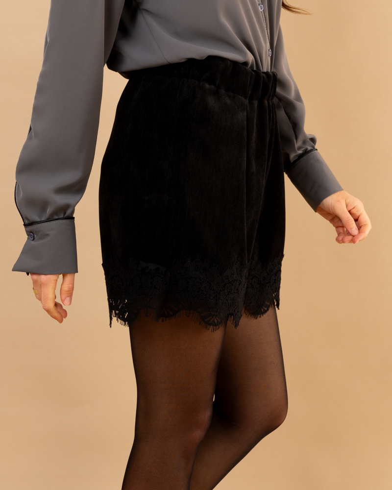 Short bas dentelle