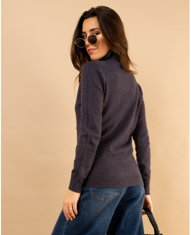 Pull col roulé