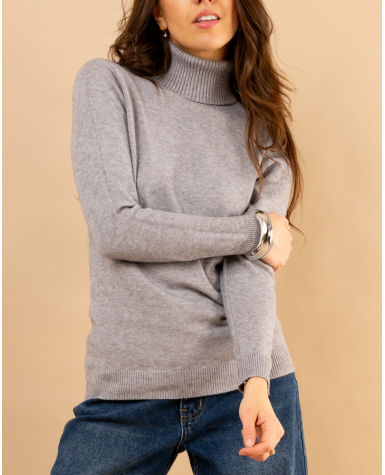 Pull col roulé