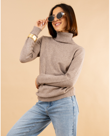 Pull col roulé