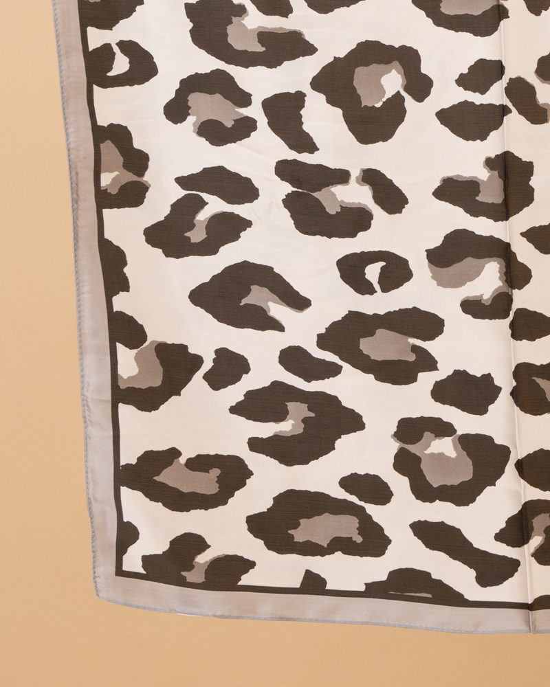 Foulard léopard