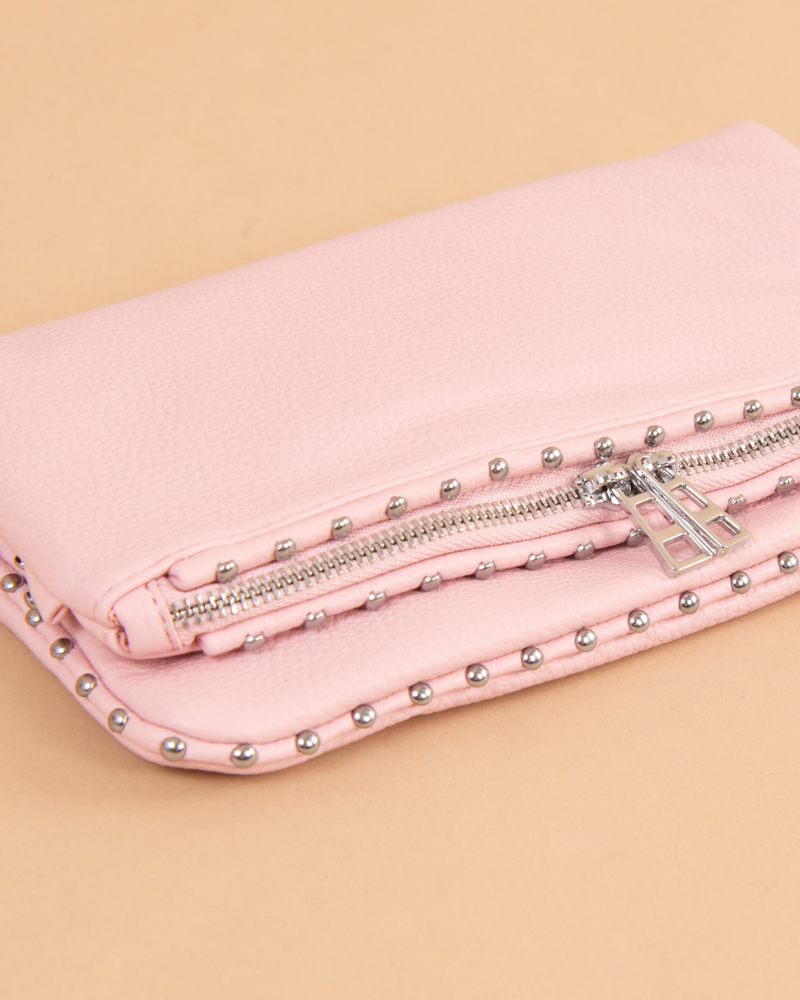 Pochette clous