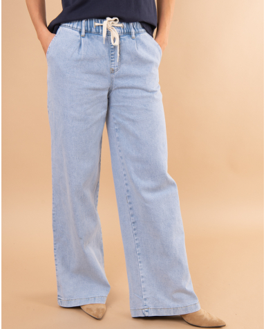 Jean bleu large lacet
