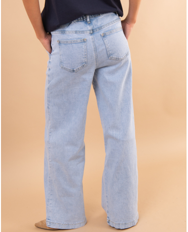 Jean bleu large lacet