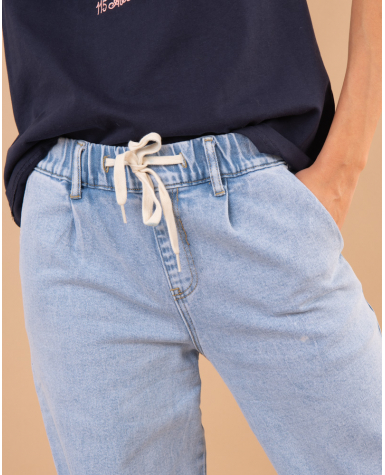 Jean bleu large lacet