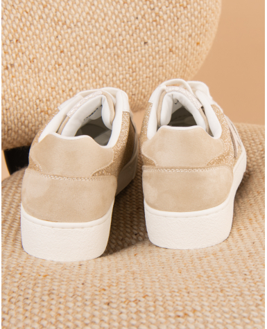 Baskets étoile dorée