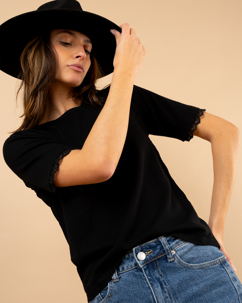 T-shirt maille dentelle