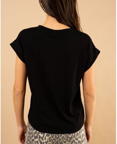 T-shirt col en v T-shirt col en v
