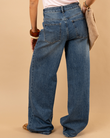 Jean boutons décalés