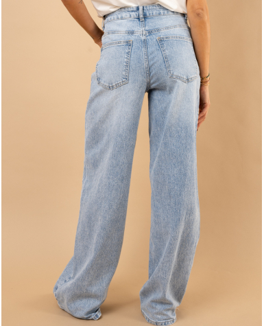 Jean boutons décalés